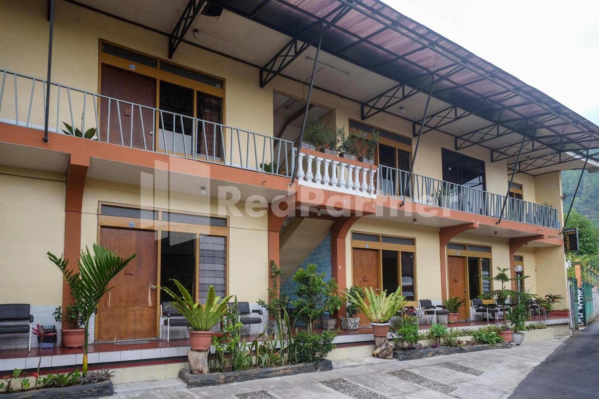Hotel Sido Langgeng Tawangmangu Mitra Reddoorz Exterior foto